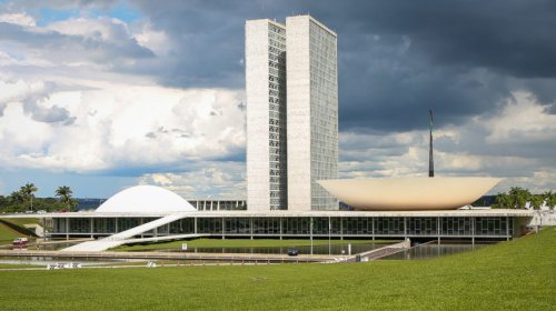 CONAMP saúda reeleição dos presidentes do Senado e da Câmara dos Deputados