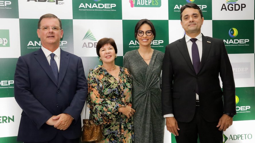 CONAMP prestigia posse da nova diretoria da ANADEP