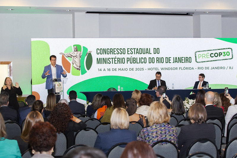 Meio ambiente, emergências e desastres climáticos, crimes e patrimônio público são temas do segundo dia do Congresso Estadual do MPRJ - Pré-COP 30