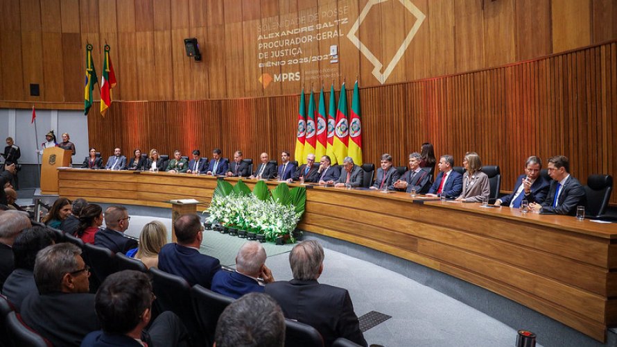 CONAMP prestigia recondução de Alexandre Saltz como procurador-geral de Justiça do MPRS