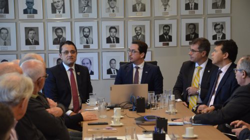 CONAMP participa de encontro da AMP/RS com jubilados e pensionistas