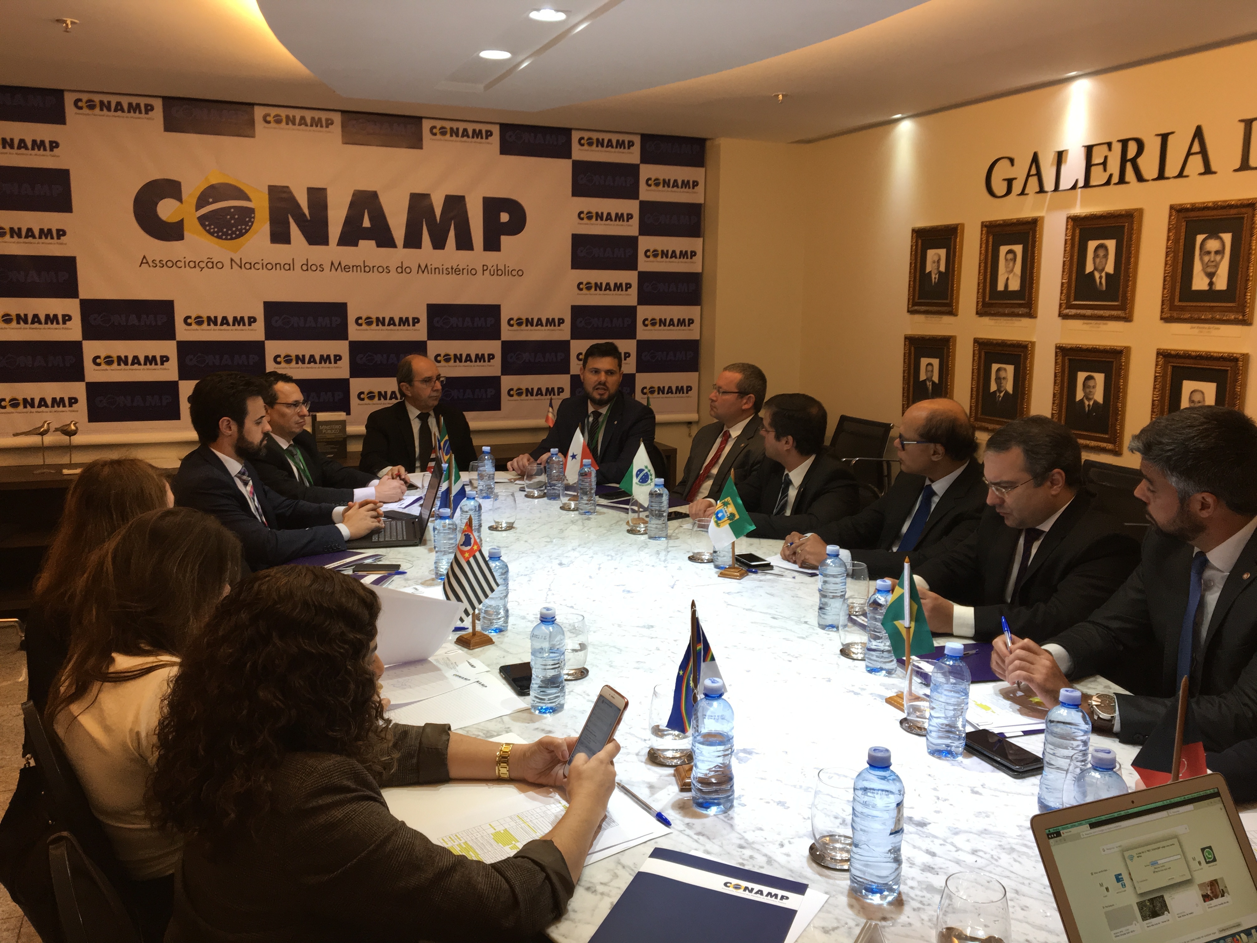 Conselho deliberativo realiza reunião com a presença de presidente do CNPG e coordenador da Frentas