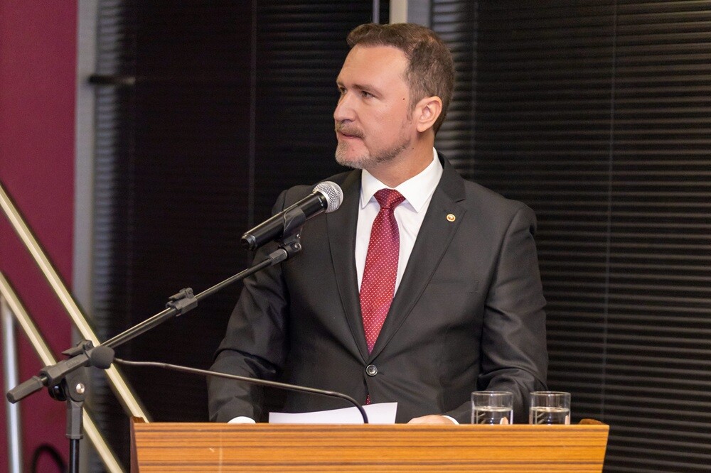 f710ed3c 1506 42e8 b0ac 8ab507688829